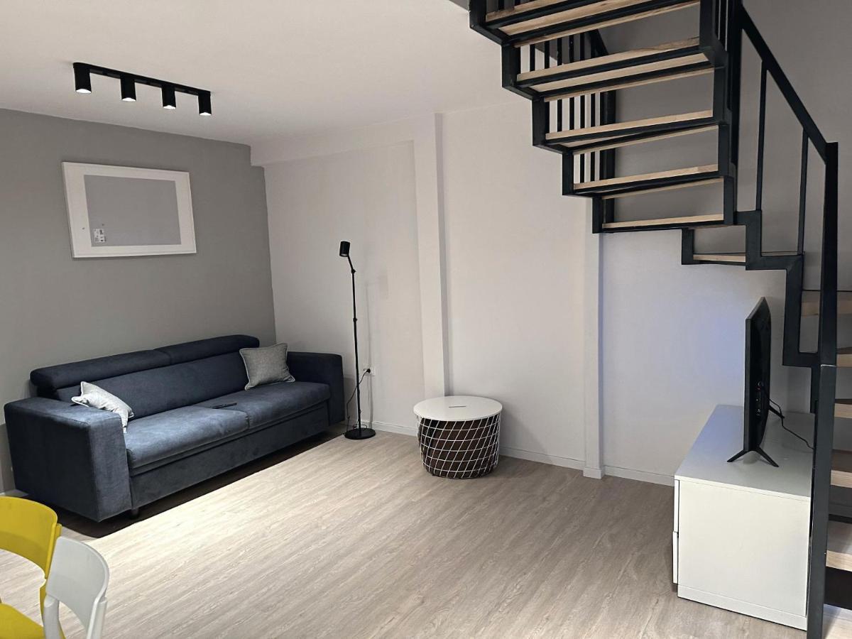 Jobelhome Blaha Apartment Budapeste Exterior foto