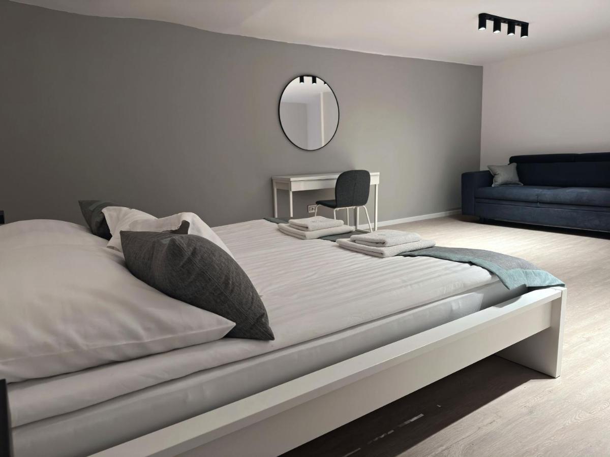 Jobelhome Blaha Apartment Budapeste Exterior foto