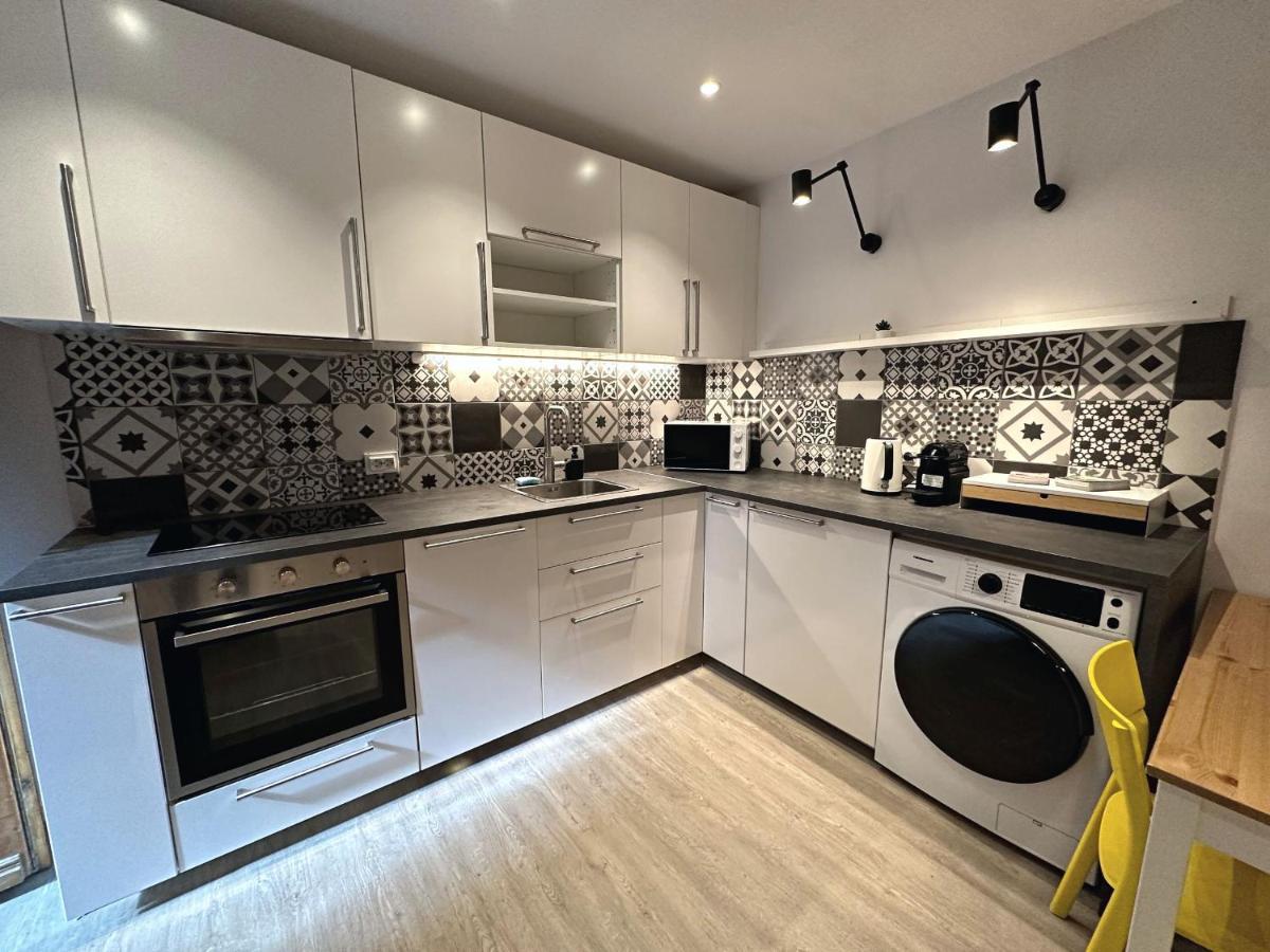 Jobelhome Blaha Apartment Budapeste Exterior foto